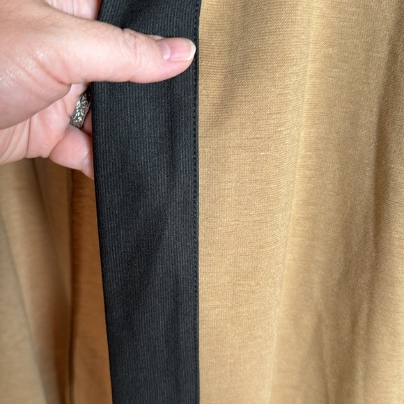 Slinky Brand Stretch Open Front Cardigan Tan Black Size 2X - Picture 4 of 5